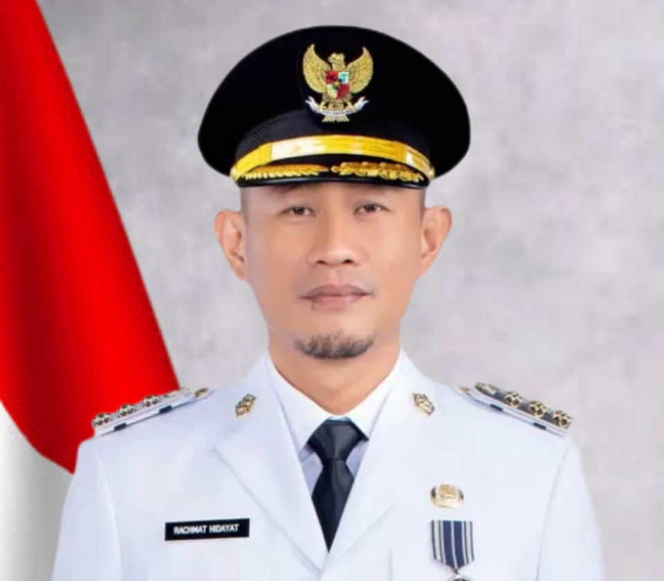Wali Kota Lubuk Linggau H Rachmat Hidayat 