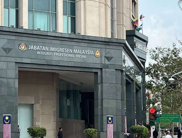Gabungan Aktivis Jurnalis Akademisi Praktisi Hukum Indonesia Desak Imigresen Kualalumpur tangkap Pati Haram terduga Nyambi Perekrut